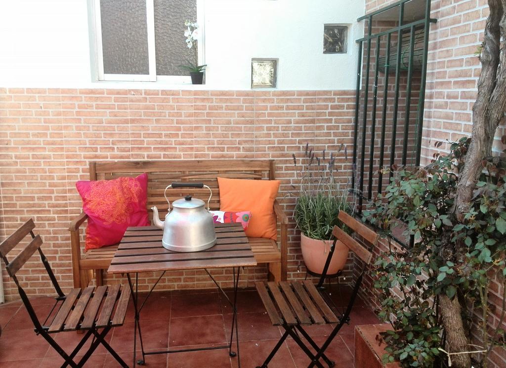 Nido Menas Villa Torrejón el Rubio Exterior foto